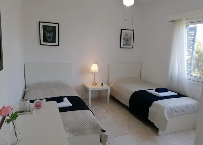 Paradise Gardens Ii Anastasia