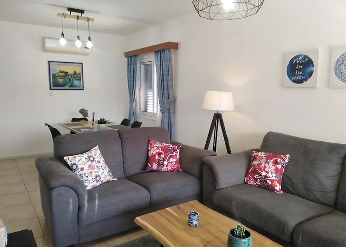 Paradise Gardens Ii Anastasia *